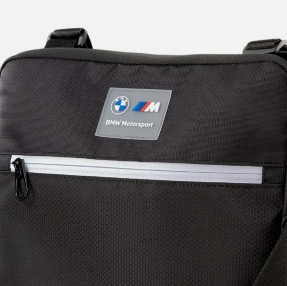BMW - Picture 3 of 13